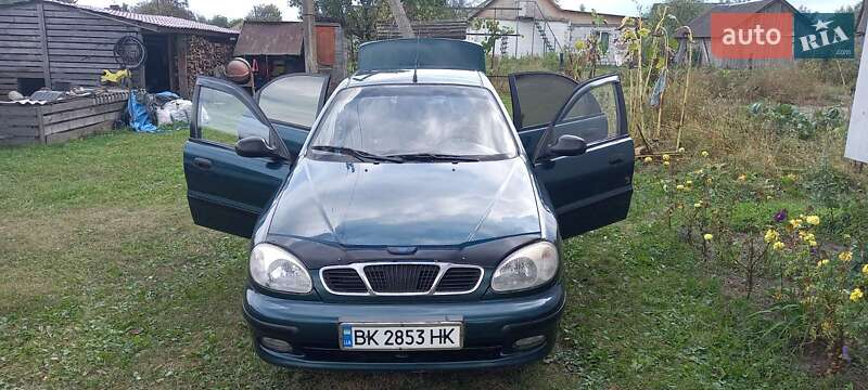 Седан Daewoo Sens 2004 в Вараше