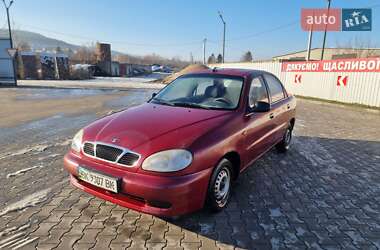 Седан Daewoo Sens 2004 в Кременці