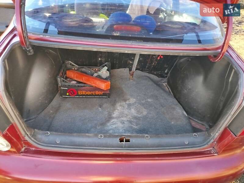 Седан Daewoo Sens 2004 в Ивано-Франковске