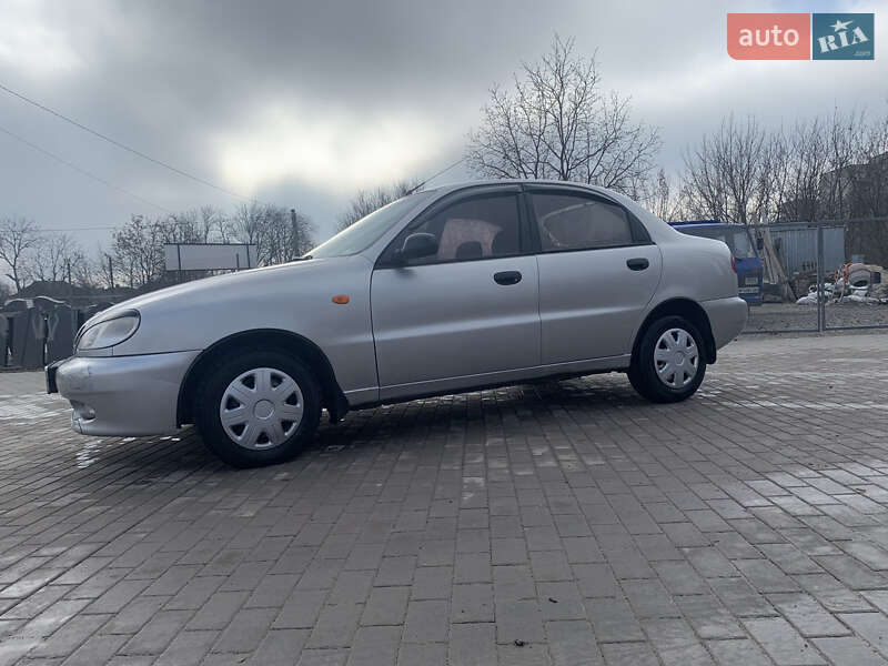 Седан Daewoo Sens 2003 в Каменец-Подольском