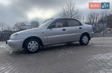 Седан Daewoo Sens 2003 в Каменец-Подольском