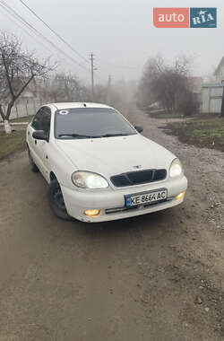 Седан Daewoo Sens 2003 в Дніпрі