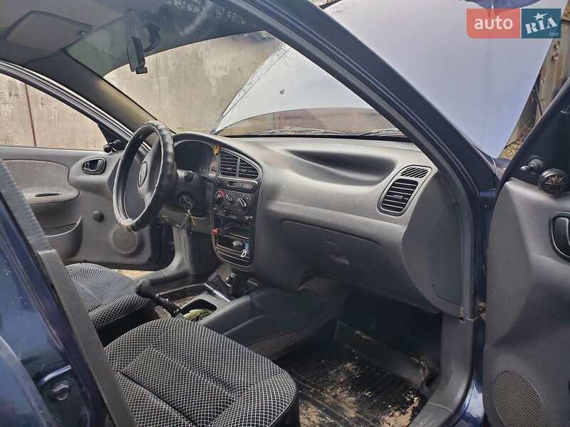 Седан Daewoo Sens 2005 в Запорожье