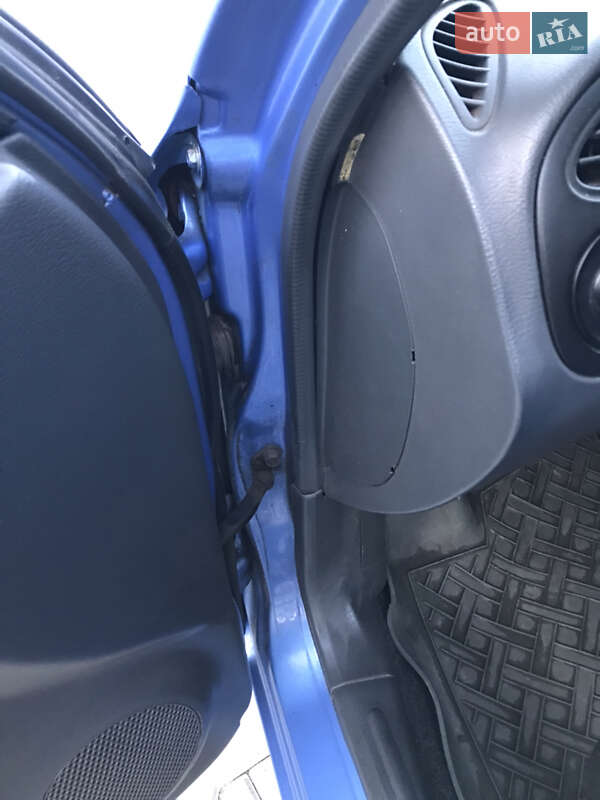 Седан Daewoo Sens 2006 в Львове
