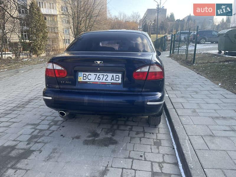 Седан Daewoo Sens 2003 в Львове