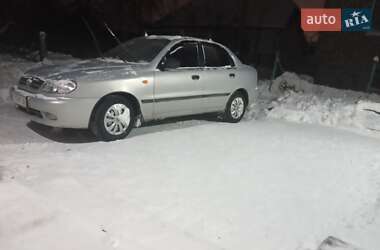 Седан Daewoo Sens 2012 в Львове