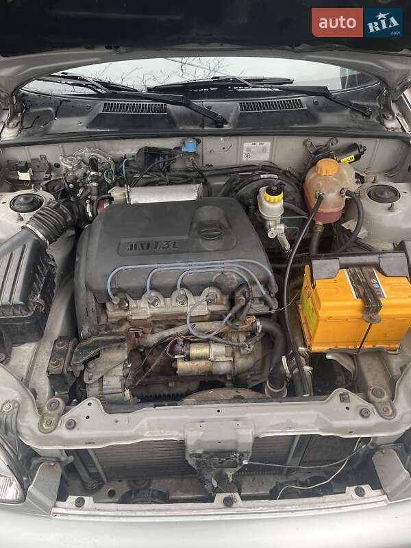 Седан Daewoo Sens 2006 в Вольногорске