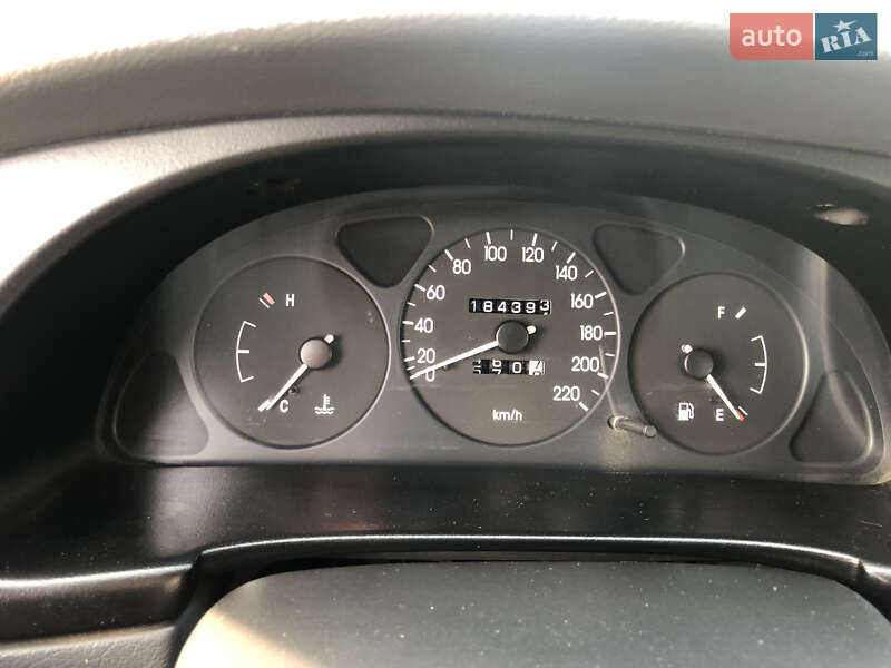 Седан Daewoo Sens 2004 в Кропивницькому