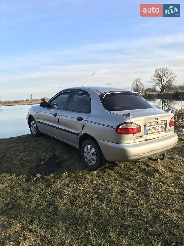 Седан Daewoo Sens 2004 в Житомирі