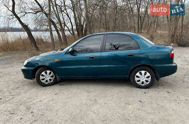 Седан Daewoo Sens 2004 в Горишних Плавнях