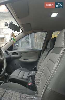 Седан Daewoo Sens 2006 в Богодухіву