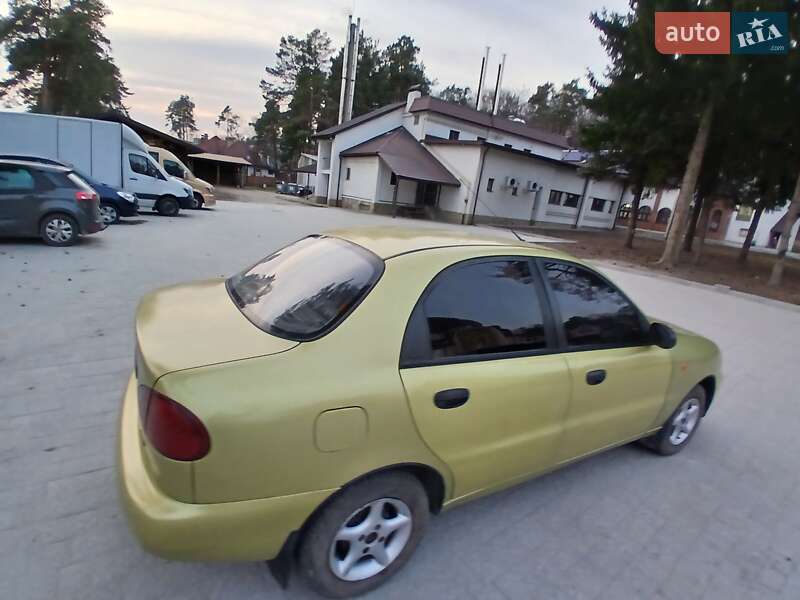 Седан Daewoo Sens 2006 в Львове