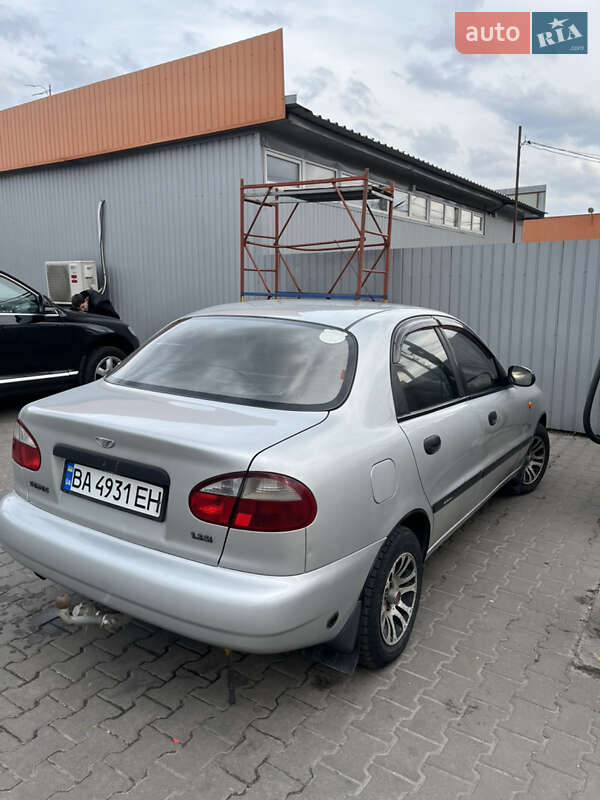 Седан Daewoo Sens 2005 в Киеве