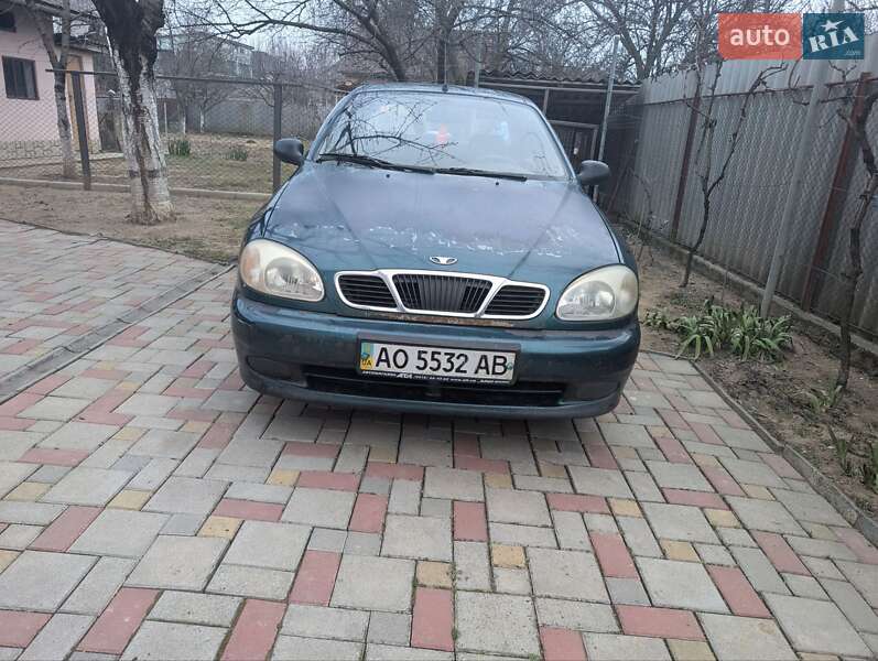 Седан Daewoo Sens 2005 в Ужгороді