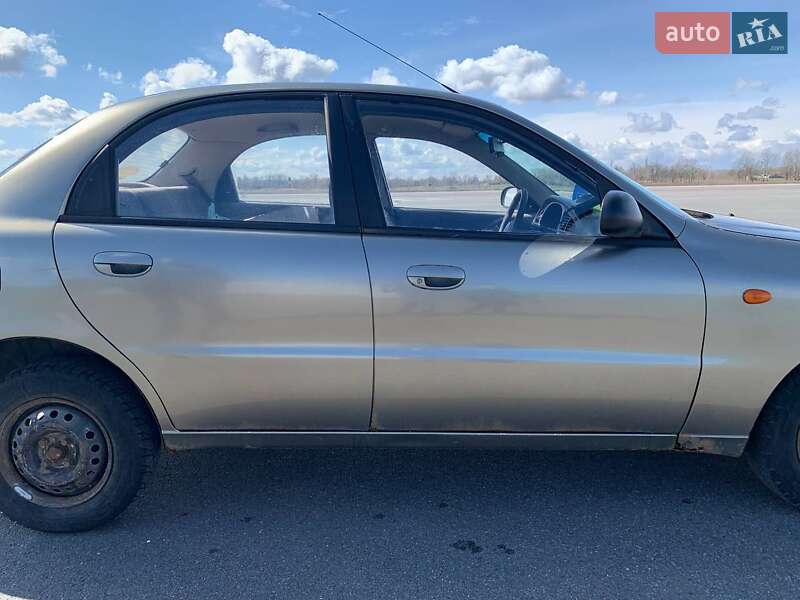 Седан Daewoo Sens 2003 в Звягеле