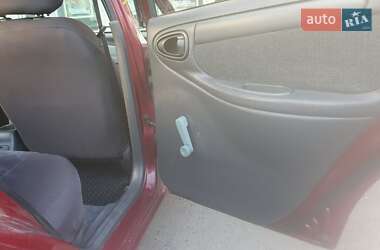 Седан Daewoo Sens 2013 в 
