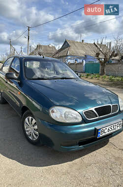 Седан Daewoo Sens 2005 в Новій Одесі