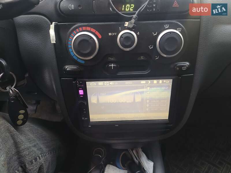 Седан Daewoo Sens 2004 в Богдановке