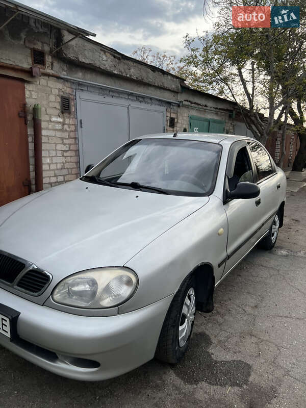 Седан Daewoo Sens 2004 в Запорожье