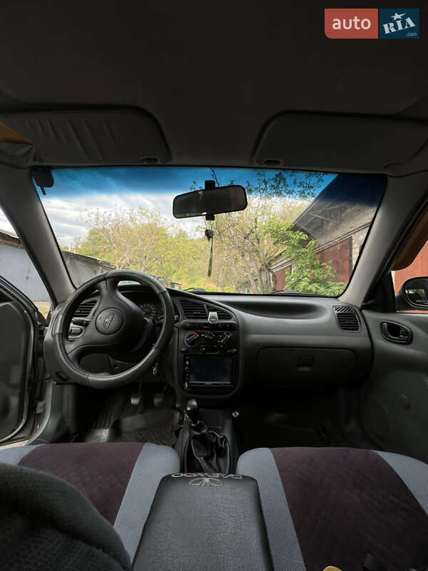 Седан Daewoo Sens 2004 в Запорожье