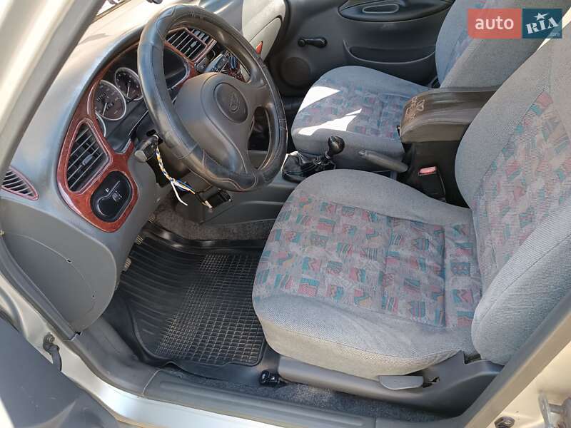 Седан Daewoo Sens 2006 в Кривом Роге