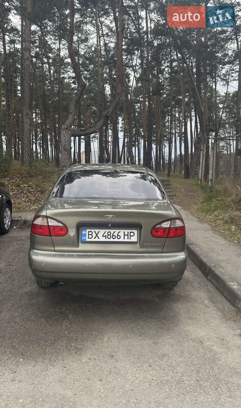 Седан Daewoo Sens 2003 в Нетішині