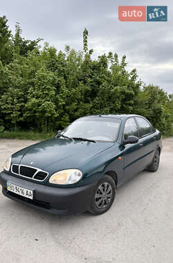 Седан Daewoo Sens 2004 в Кременці