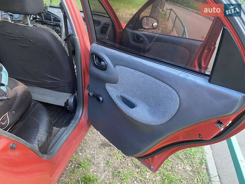 Седан Daewoo Sens 2006 в Киеве