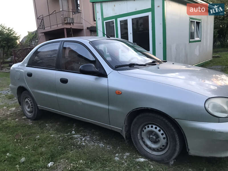 Седан Daewoo Sens 2005 в Львові