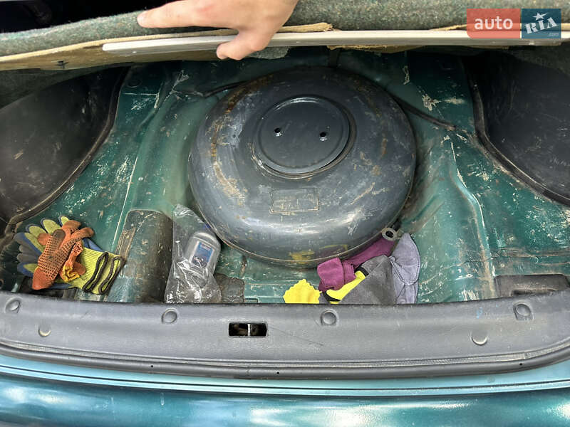 Седан Daewoo Sens 2001 в Харькове