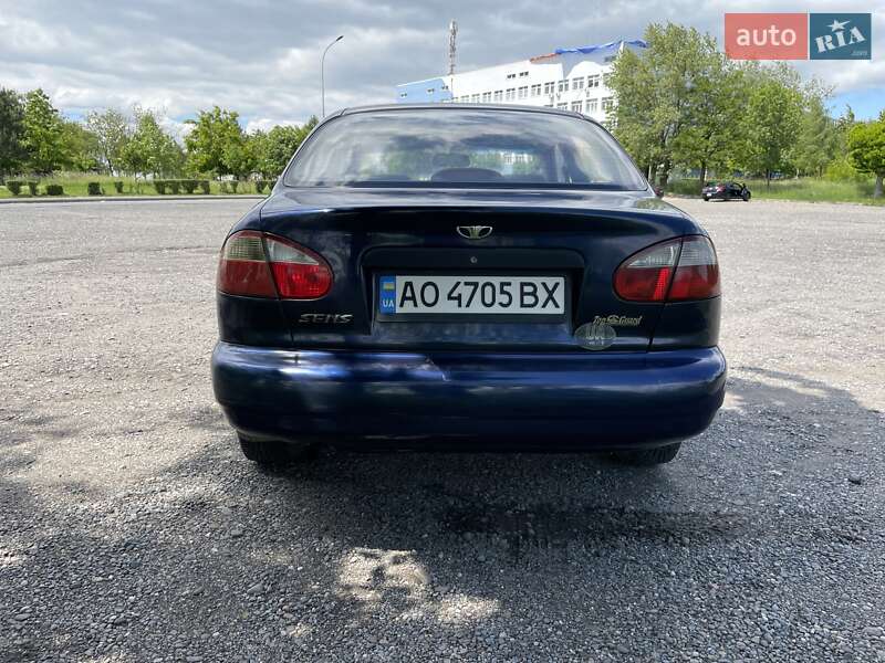 Седан Daewoo Sens 2004 в Ужгороді