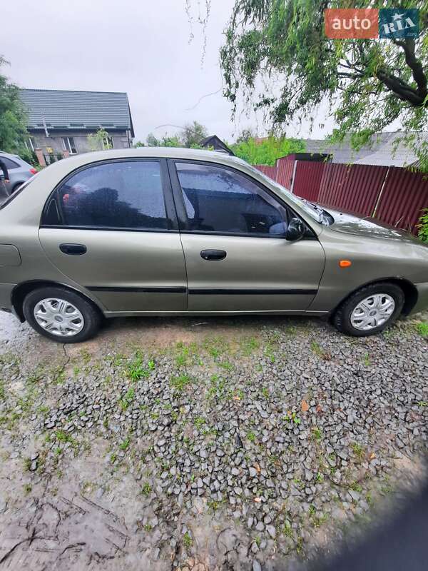 Седан Daewoo Sens 2005 в Городке