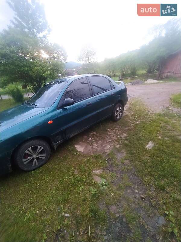 Седан Daewoo Sens 2006 в Сколе