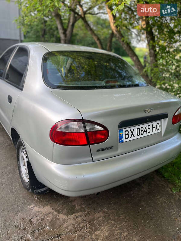Седан Daewoo Sens 2003 в Золочеве