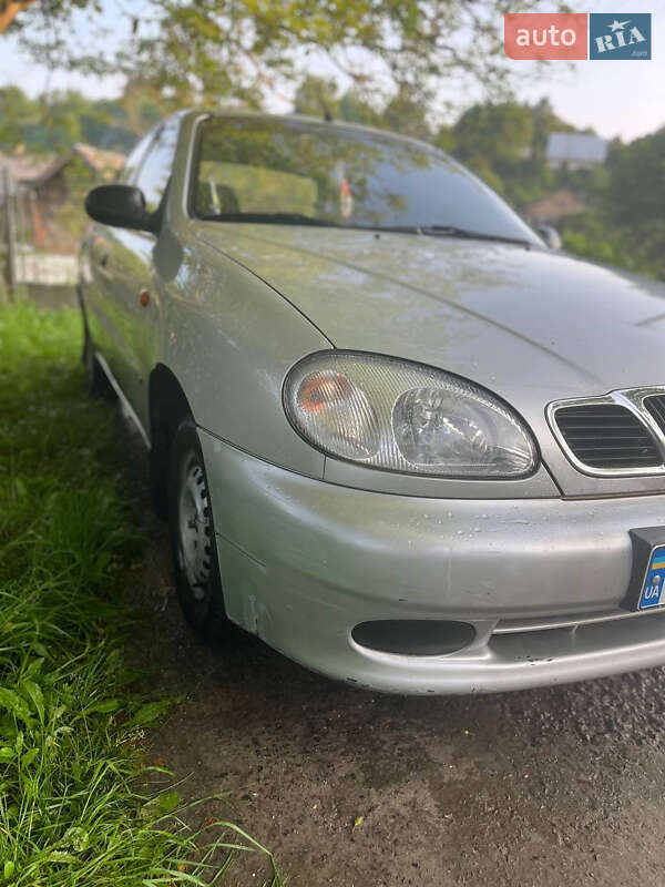 Седан Daewoo Sens 2003 в Золочеве