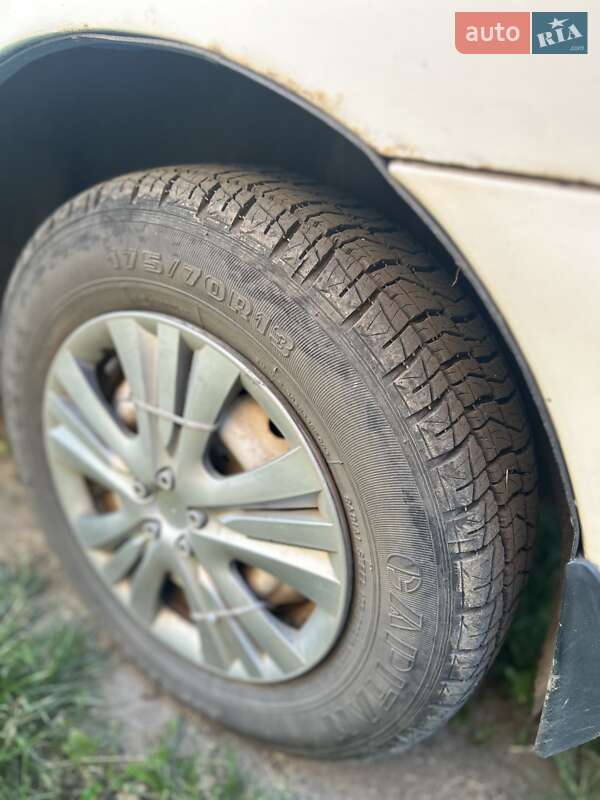 Седан Daewoo Sens 2003 в Бобринці