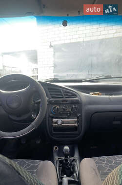 Седан Daewoo Sens 2002 в 