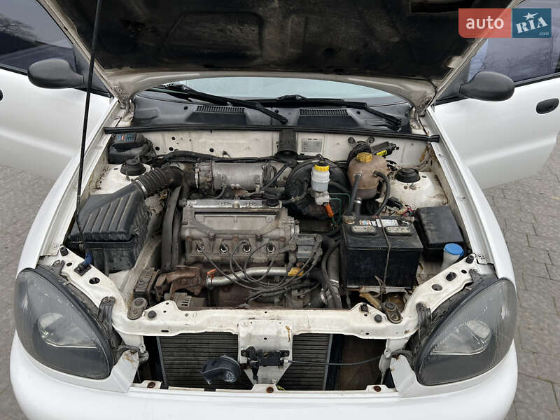 Седан Daewoo Sens 2004 в Ивано-Франковске
