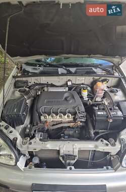 Седан Daewoo Sens 2004 в 