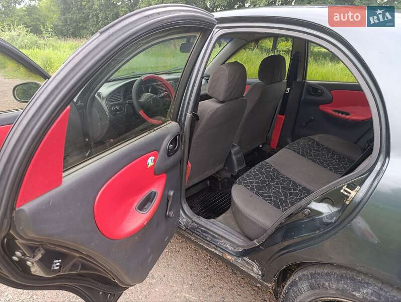 Седан Daewoo Sens 2003 в Ямполе