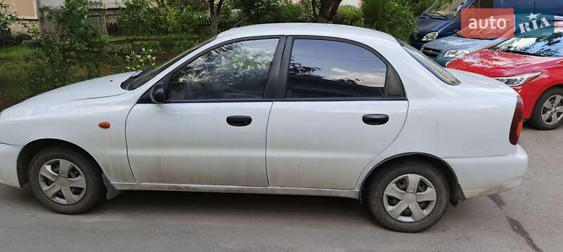 Седан Daewoo Sens 2011 в 