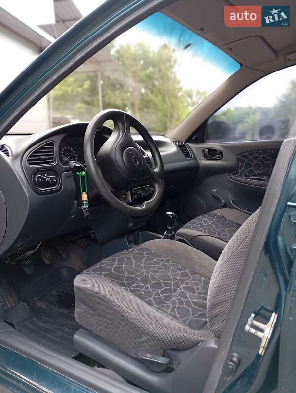 Седан Daewoo Sens 2003 в Бердичеві