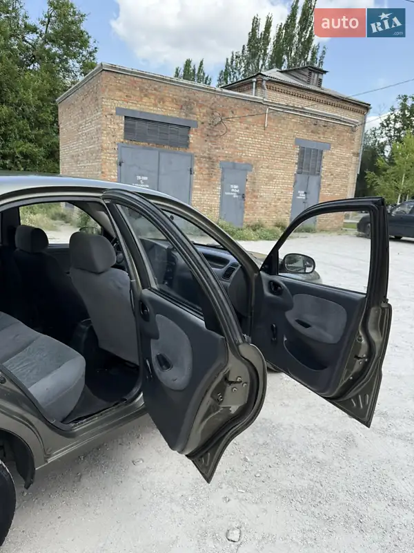 Седан Daewoo Sens 2004 в 