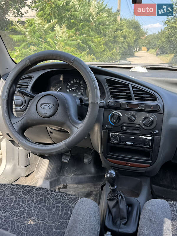 Седан Daewoo Sens 2004 в Запорожье