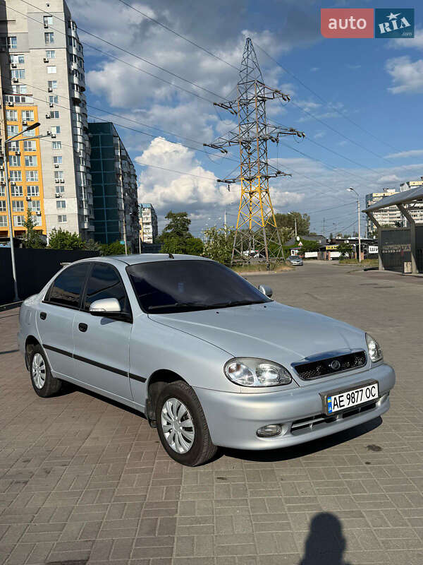 Седан Daewoo Sens 2014 в 