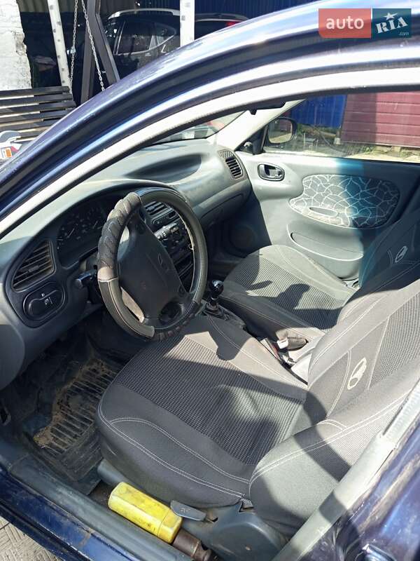 Седан Daewoo Sens 2002 в Чугуеве