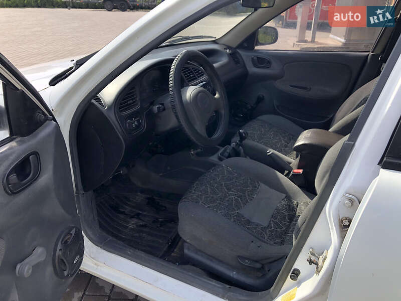 Седан Daewoo Sens 2006 в Олевске