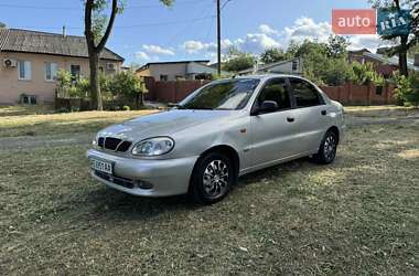 Седан Daewoo Sens 2004 в Днепре