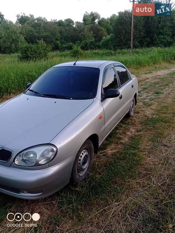 Седан Daewoo Sens 2005 в Ивано-Франковске