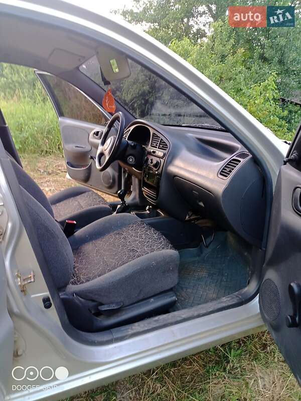 Седан Daewoo Sens 2005 в Ивано-Франковске